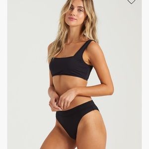 NWT Billabong Bikini